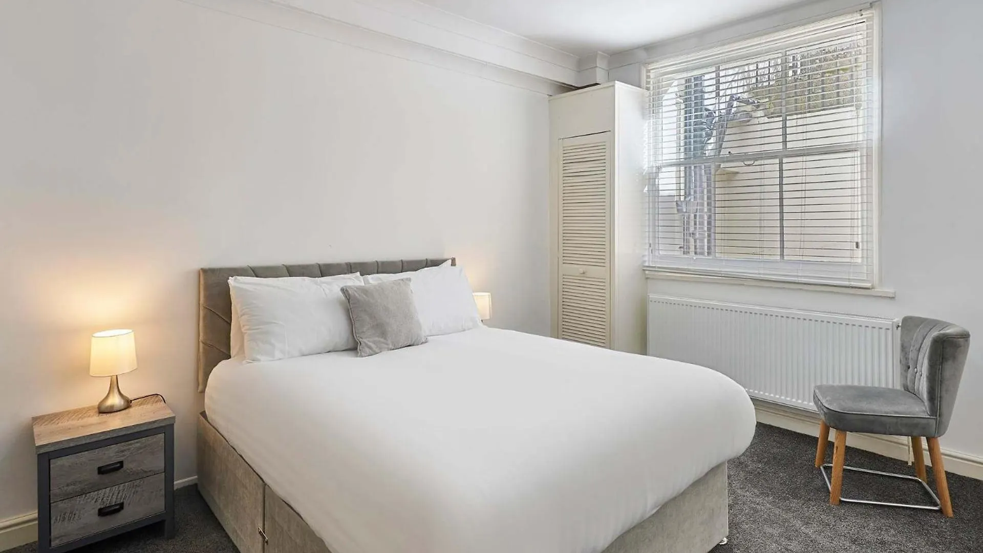 Host & Stay - Cambridge Road location